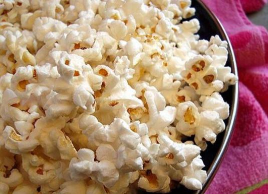 Hoe popcorn koken?