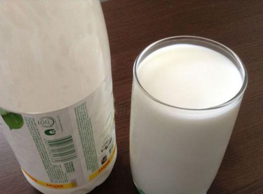 Hoeveel calorieën bevat kefir?