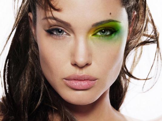 Hoe maak je een make-up in Photoshop?