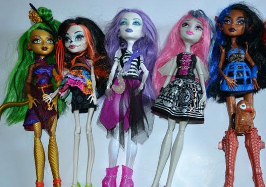 Waar koop je een pop Monster High?